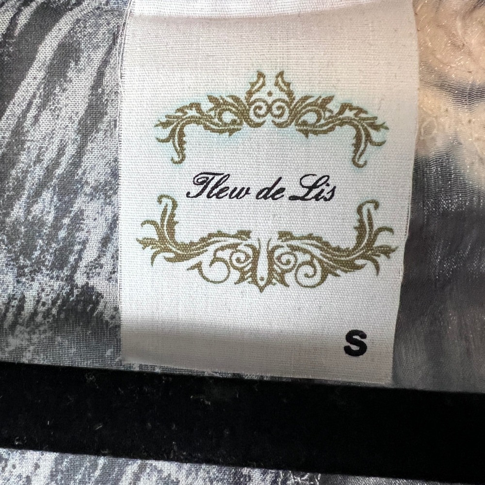 Fleur de Lis Womens Boho Mixed Print Handkerchief Hem Open Front Vest Small - Picture 4 of 10